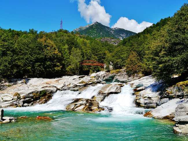 Baceno Orridi di Uriezzo Marmitte dei Giganti 01