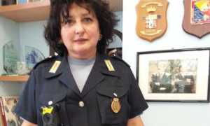 polizia locale domo agente donna