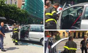 vigili fuoco auto stazione bambina