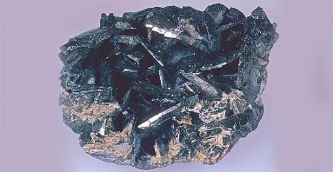 allanite quarzo alpeveglia