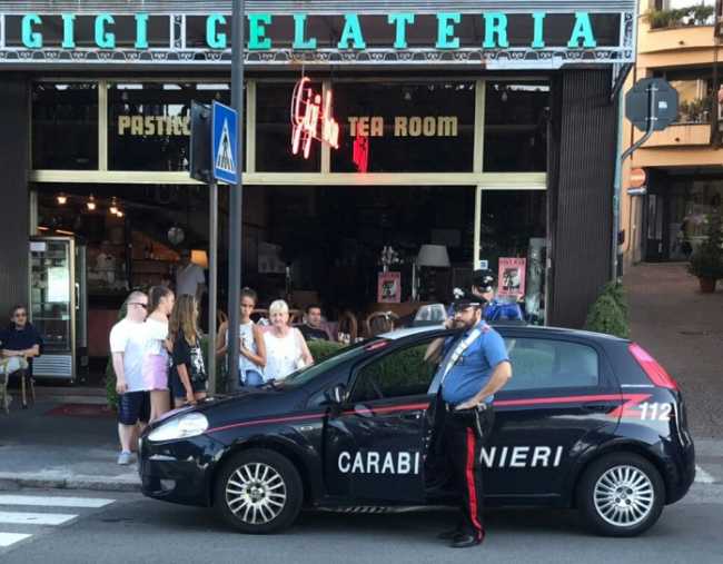 carabinieir bar stresa