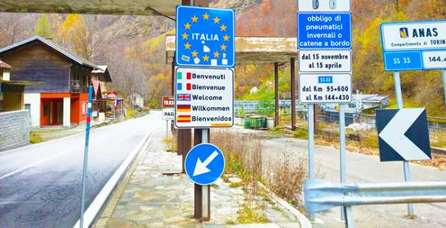 cartelli dogana valico