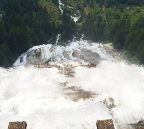 formazza cascata acqua
