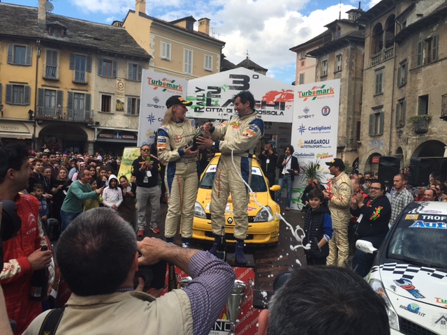 rally 2 laghi premiazione giudici fatichi