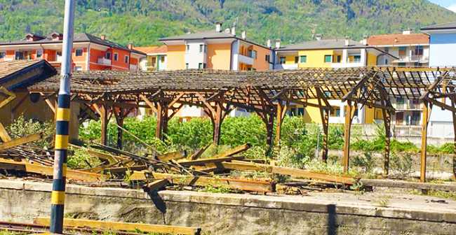 tetto magazzini ferrovie