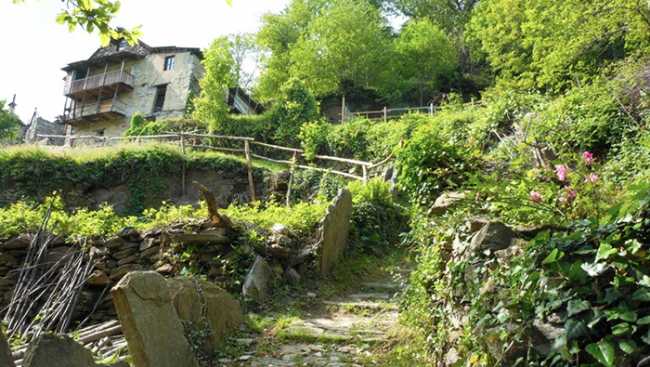 varchignoli sentiero sito megalitico