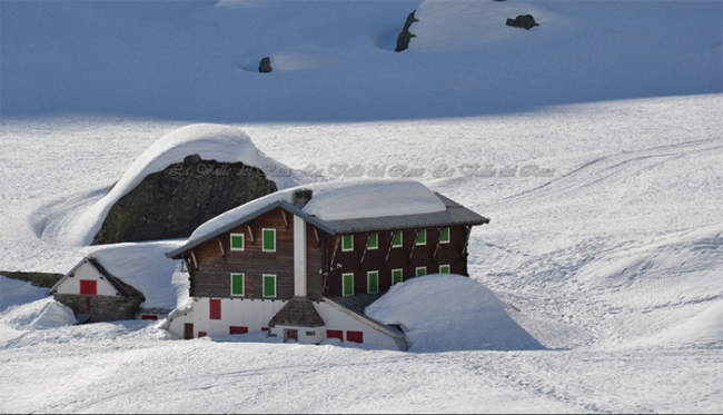 rifugio zamboni neve