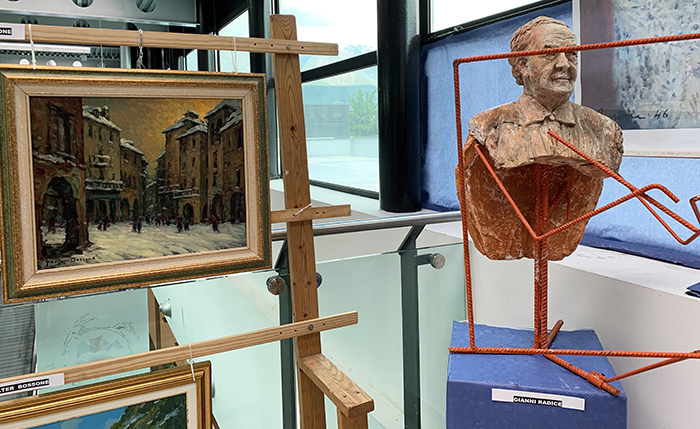 Die Werke des Kunstmalers Bossone im Ossola Outdoor Center