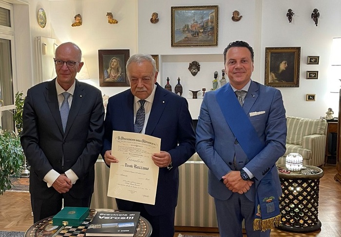 Dante Razzano è cavaliere dell'ordine al merito della Repubblica