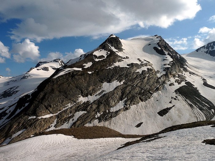 Das Gebirge leidet: eine Studie von Arpa über die Gletscher in Piemont