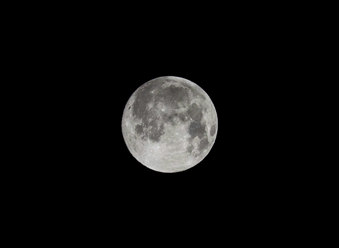 Der Mond des Jahrhunderts wird sogar der Ossola aufzuklären